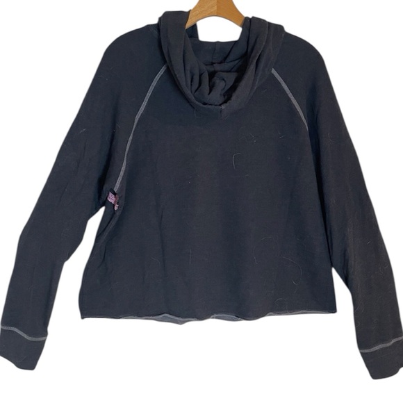 Sundry Women Sweatshirt Hoodie Black Sz L (3)Kangaroo Pocket Pink & Wine Stripe - Picture 2 of 9